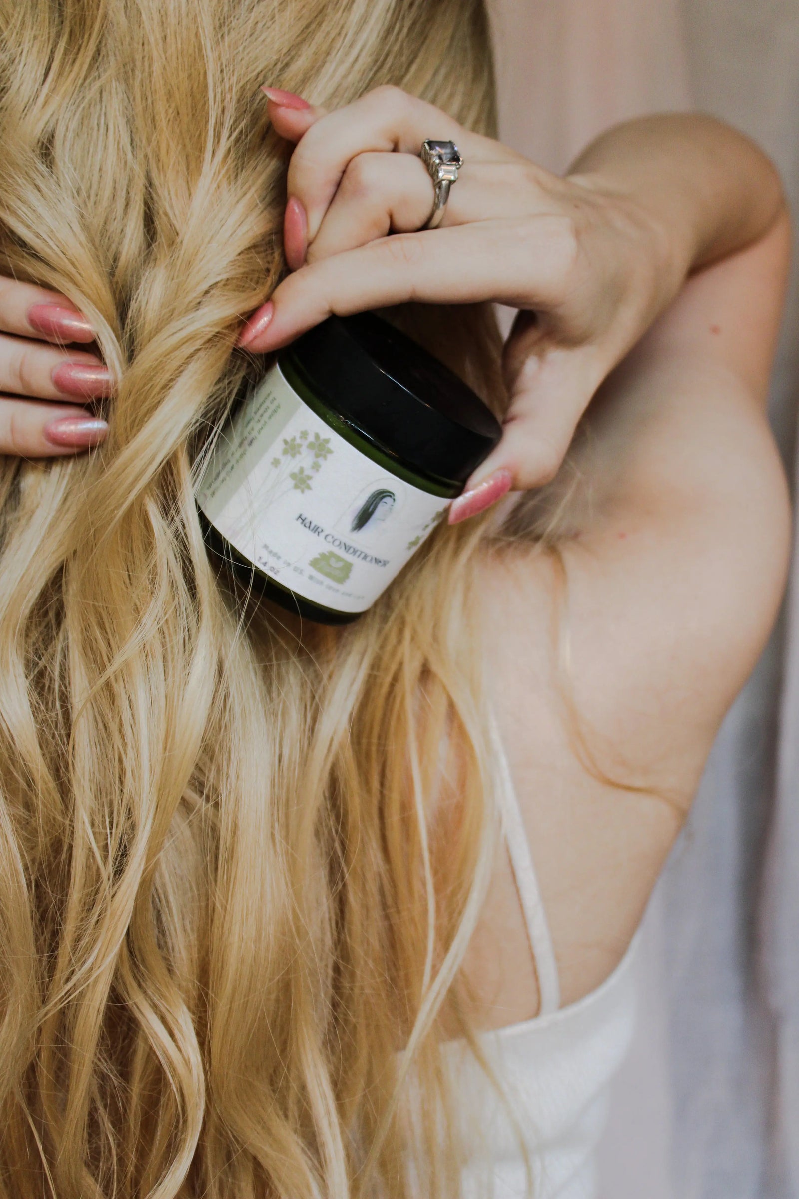 Discover the Magic of Organic Hair Care: Your Guide to the Best Organic Hair Conditioner ANGEL CARE